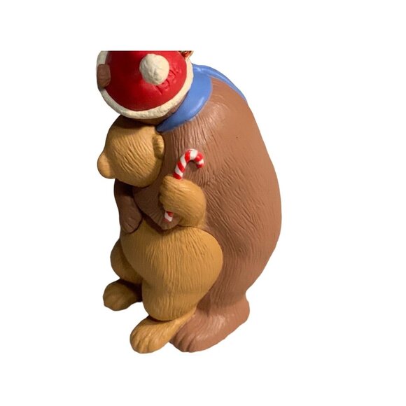 Hallmark Keepsake Ornament Mom and Dad  Bear Hugging Ornament Dated 1996 - Picture 4 of 9